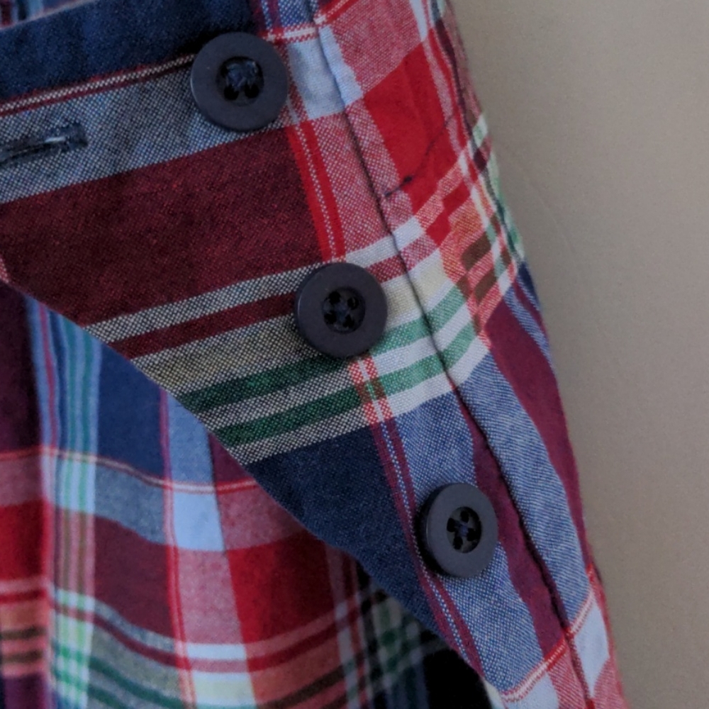 Talbots Women's Size 14 Cotton Side Button Plaid Print Shorts w/Pockets - Picture 3 of 5